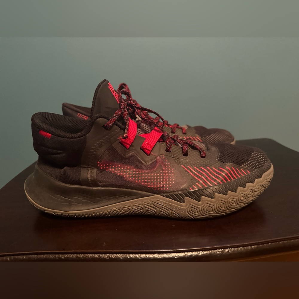 Nike Black and Red Athletic Shoes